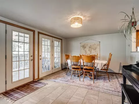 Dining - 2031 Kens Cir, Crescent, OK 73028 photo 1 of 2