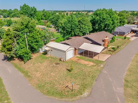 View/Area - 2031 Kens Cir, Crescent, OK 73028 photo 1 of 5