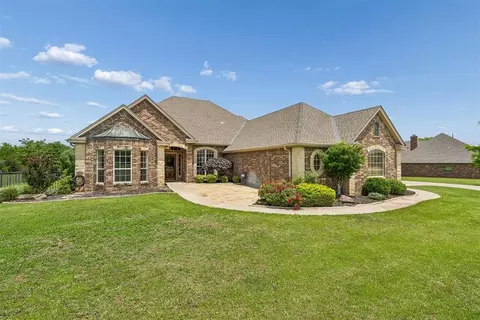 4601 Highland Hills Dr, Norman, OK 73026