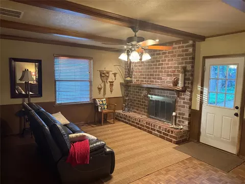Living - 1800 N Rollingridge Ave, Bethany, OK 73008 photo 1 of 3