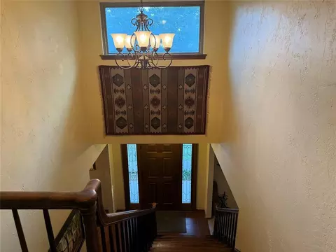 Entry Way - 1800 N Rollingridge Ave, Bethany, OK 73008 photo 4 of 4