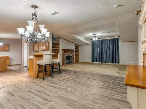 Living - 105 Sunset Dr, Mcloud, OK 74851 photo 1 of 3