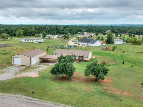 View/Area - 105 Sunset Dr, Mcloud, OK 74851 photo 3 of 10