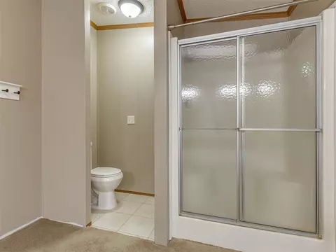 Bath - 105 Sunset Dr, Mcloud, OK 74851 photo 3 of 4