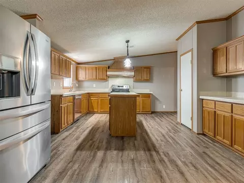 Kitchen - 105 Sunset Dr, Mcloud, OK 74851 photo 1 of 3