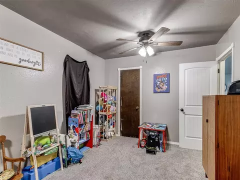 Bedroom - 705 Willis St, Noble, OK 73068 photo 8 of 8