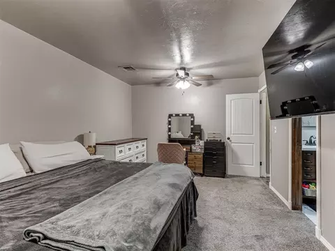 Bedroom - 705 Willis St, Noble, OK 73068 photo 5 of 8