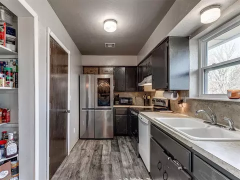 Kitchen - 705 Willis St, Noble, OK 73068 photo 1 of 6