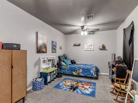 Bedroom - 705 Willis St, Noble, OK 73068 photo 7 of 8