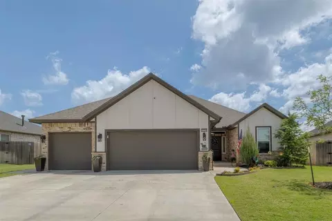 4716 Bermuda Dr, Mustang, OK 73064