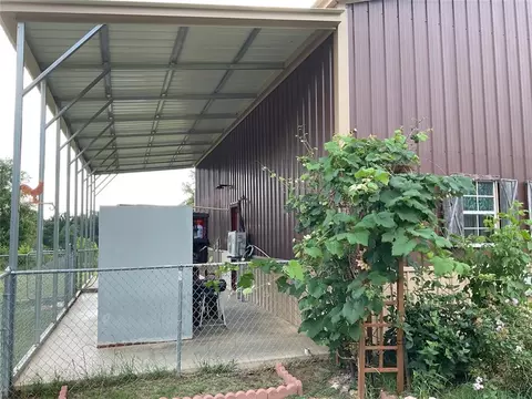 Other - 508 Clay St, Broken Bow, OK 74728 photo 2 of 3