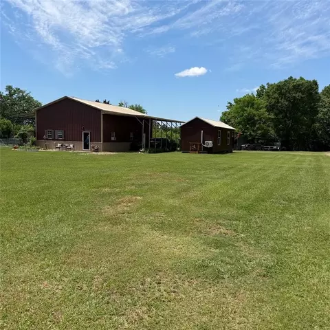 Exterior - 508 Clay St, Broken Bow, OK 74728 photo 5 of 8