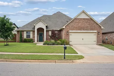 712 NW 192nd Ter, Edmond, OK 73012