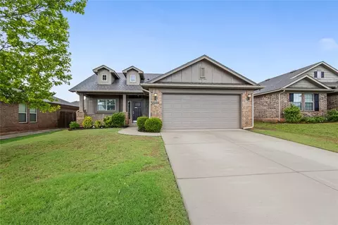 2006 Champoli Dr, Choctaw, OK 73020