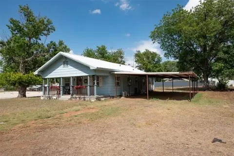 Other - 300 S Cedar Ave, Erick, OK 73645 photo 2 of 17