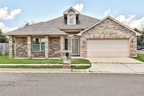 12017 Garden Ct, Oklahoma City, OK 73170