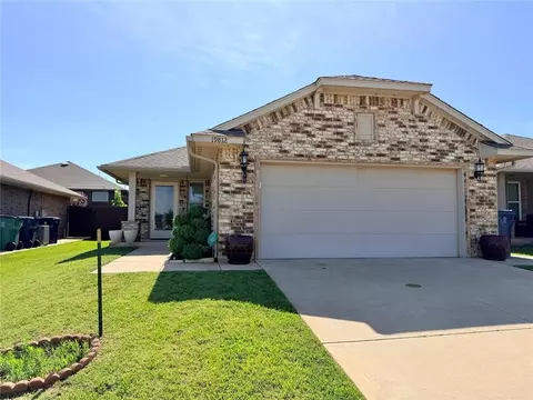 19812 Barrister Cir, Edmond, OK 73012