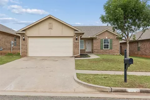 9532 SW 26th St, Oklahoma City, OK 73128