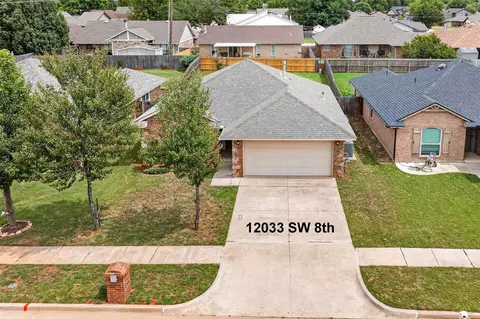 12033 SW 8th St, Yukon, OK 73099