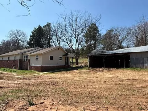 Exterior - 332410 E 1030 Rd, Mcloud, OK 74851 photo 2 of 2