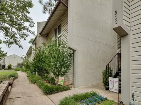 800 Cardinal Creek Blvd #C, Norman, OK 73072