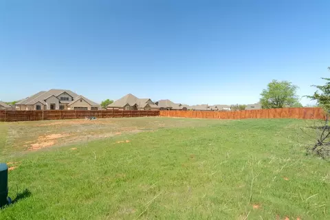 3904 Hunter Glen Dr, Oklahoma City, OK 73179