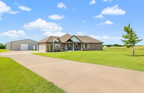 7188 Legacy Pointe Cir, El Reno, OK 73036