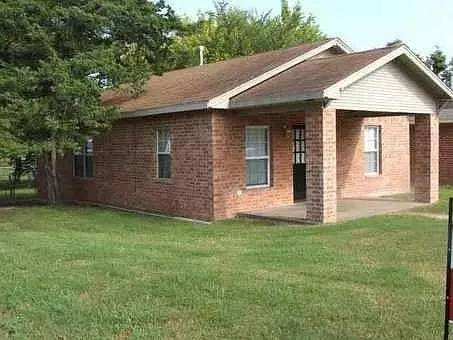 224 N Van Buren Ave, Blanchard, OK 73010