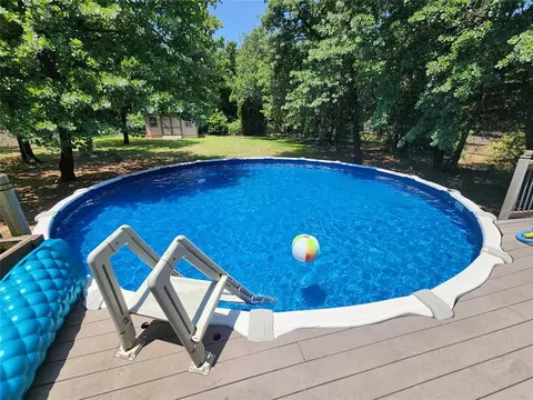 1401 Townsend Gln, Blanchard, OK 73010
