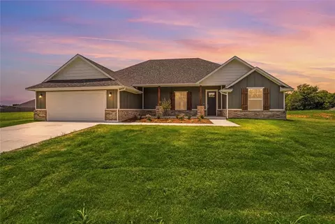 9224 Rolling Oaks, Noble, OK 73068