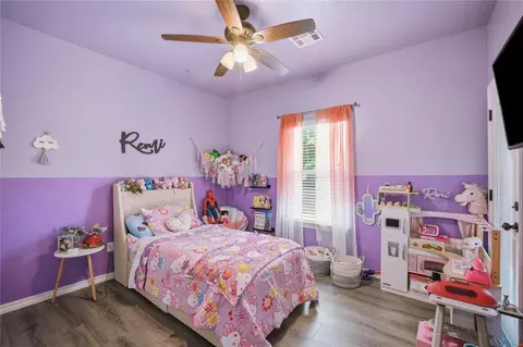 Bedroom - 279 Timber Ln, Harrah, OK 73045 photo 5 of 5