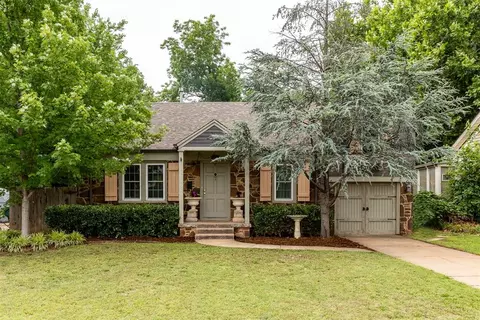 1118 Woodlawn Pl, Oklahoma City, OK 73118