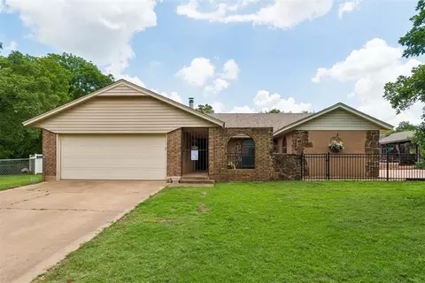 4423 NE 40th St, Blanchard, OK 73010