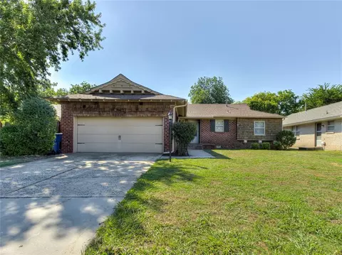 10216 Lyndon Rd, Oklahoma City, OK 73120