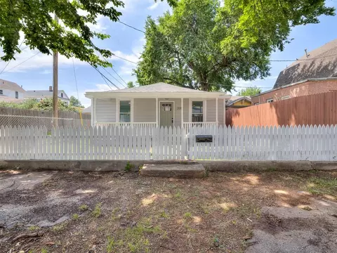 208 E Carson St, El Reno, OK 73036