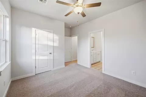 Bedroom - 1723 Elm Cir, Tuttle, OK 73089 photo 7 of 9