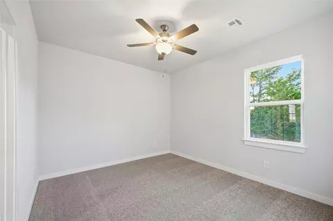 Bedroom - 1723 Elm Cir, Tuttle, OK 73089 photo 6 of 9