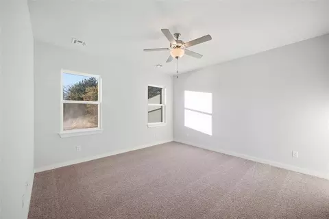 Bedroom - 1723 Elm Cir, Tuttle, OK 73089 photo 1 of 9