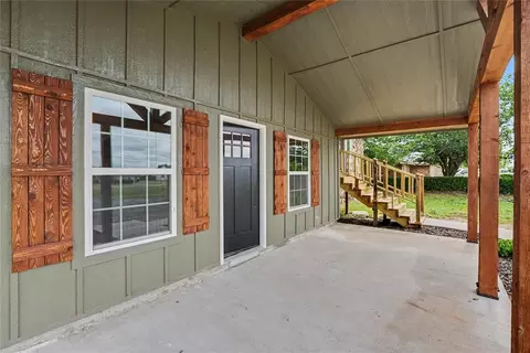 Exterior - 601 E Warren Rd, Blair, OK 73526 photo 7 of 11