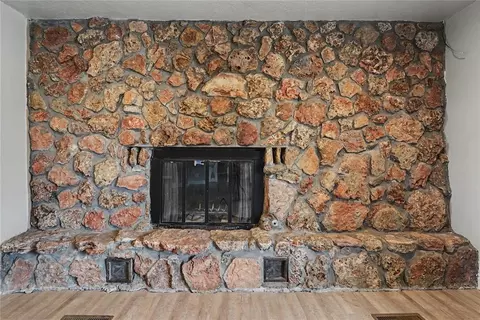 Living - 601 E Warren Rd, Blair, OK 73526 photo 6 of 7