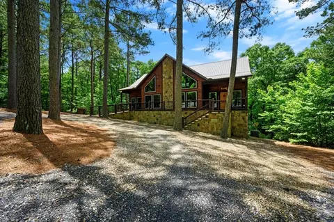 Exterior - 207 Lonely Maple Trl, Broken Bow, OK 74728 photo 3 of 10
