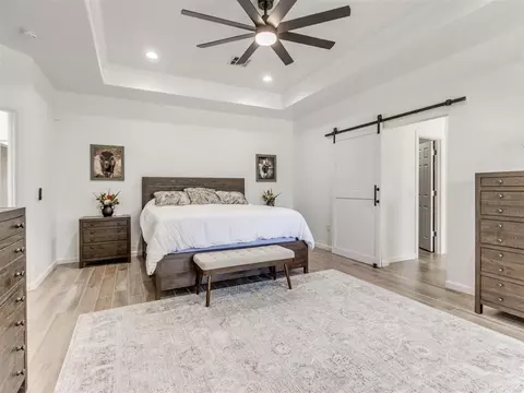 Bedroom - 17656 Deer Trl, Mcloud, OK 74851 photo 4 of 5