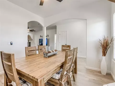 Dining - 17656 Deer Trl, Mcloud, OK 74851 photo 2 of 3