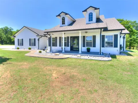 Exterior - 17656 Deer Trl, Mcloud, OK 74851 photo 3 of 12