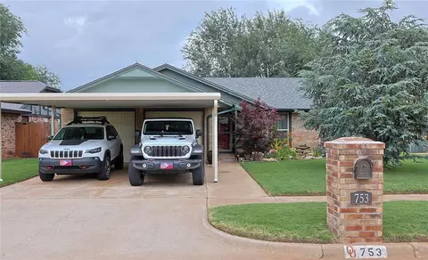 753 W Shepherd Dr, Mustang, OK 73064