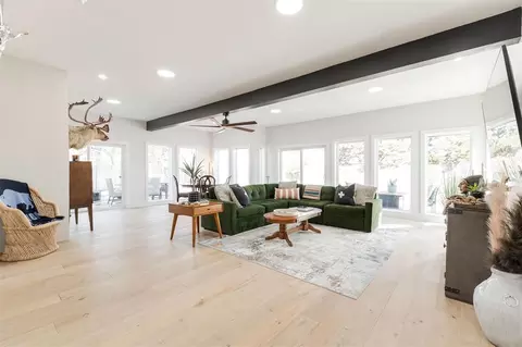 12213 Greystone Ter, Oklahoma City, OK 73120