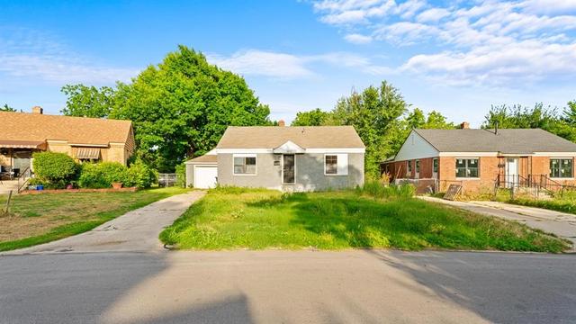 2212 Miramar Blvd, Oklahoma City, OK 73111