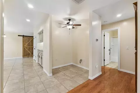 Entry Way - 313 E Clegern Ave, Edmond, OK 73034 photo 2 of 2