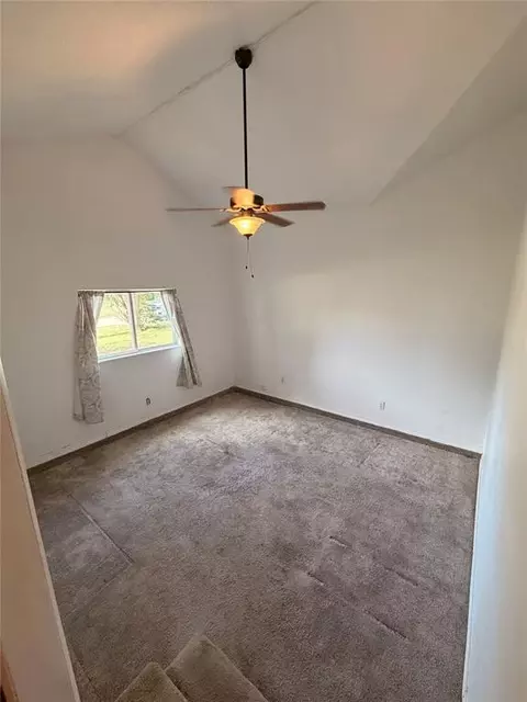 Bedroom - 919 Lee Ora St, Altus, OK 73521 photo 1 of 4