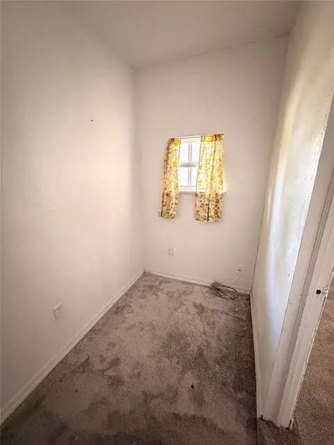 Bedroom - 919 Lee Ora St, Altus, OK 73521 photo 4 of 4